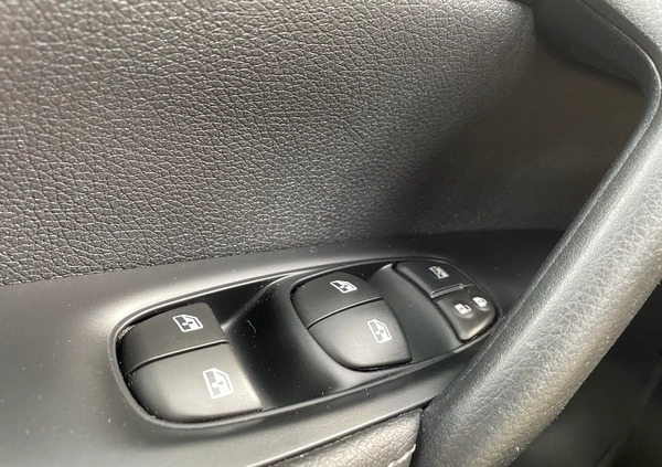Nissan Qashqai cena 84500 przebieg: 86100, rok produkcji 2020 z Żary małe 562